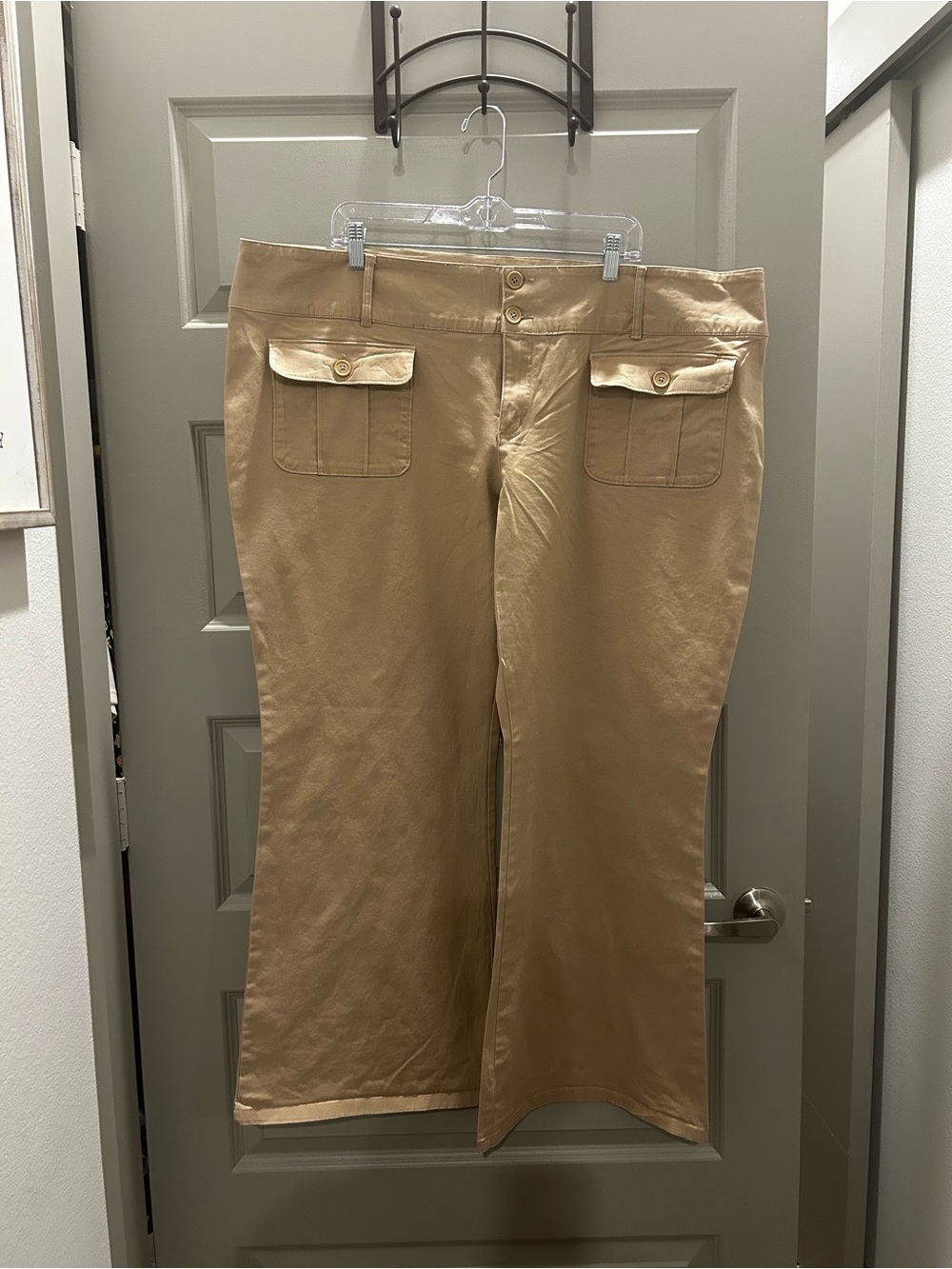 Women’s Size 20 Wild Fable Low Rise Wide Leg Khaki Pant